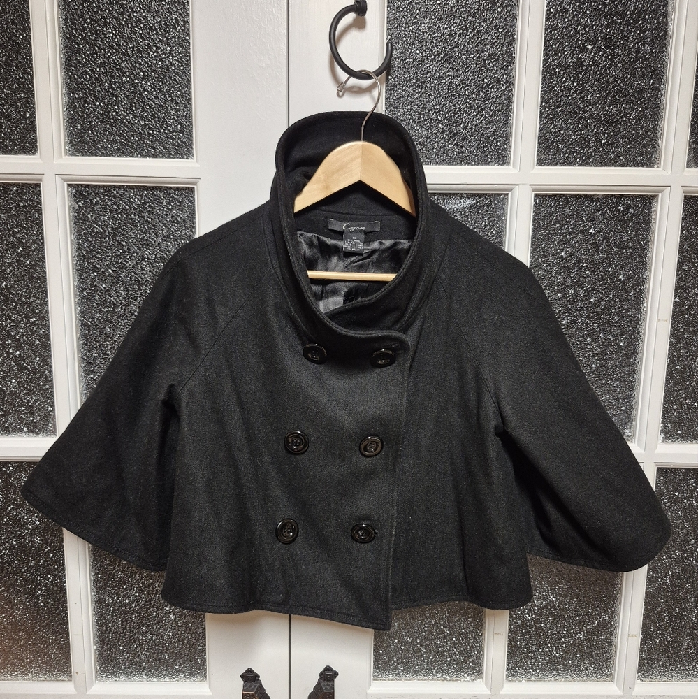 Formal Cape Wool Blend Cropped Coat Black  size medium Cejon